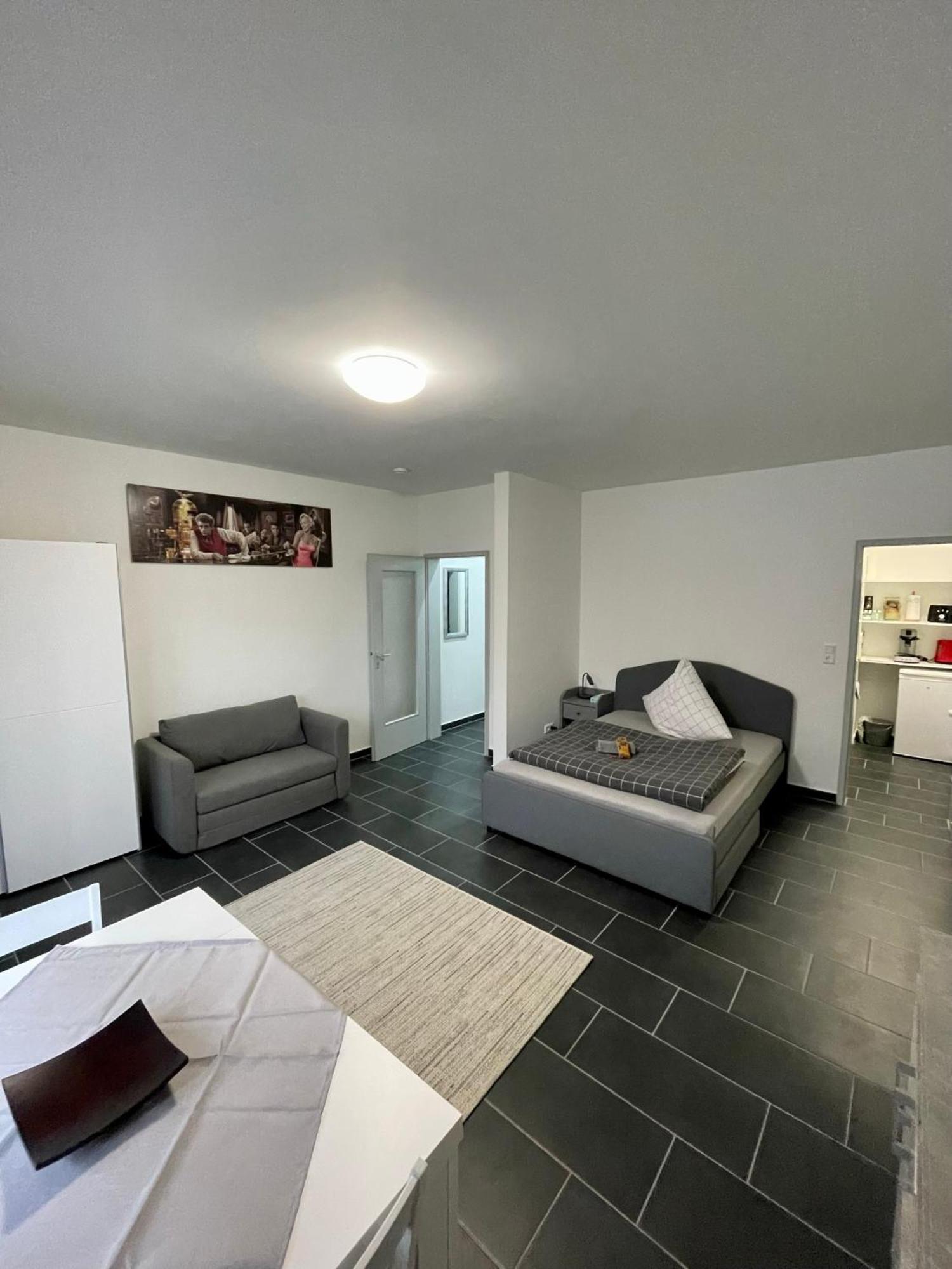Apartamento Naehe Hauptbahnhof & Ece-Center, Smart Tv Karlsruhe Exterior foto
